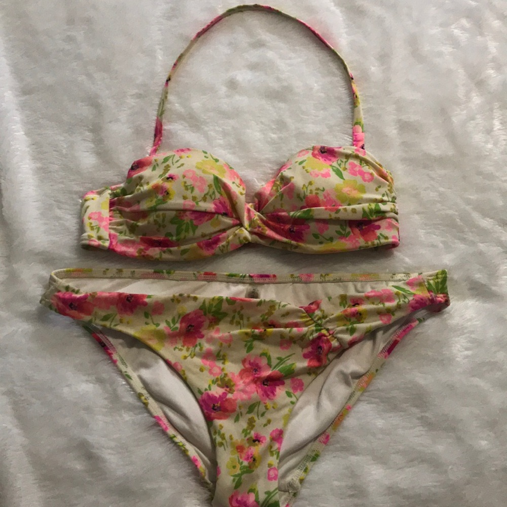 VS push-up bandeau bikini